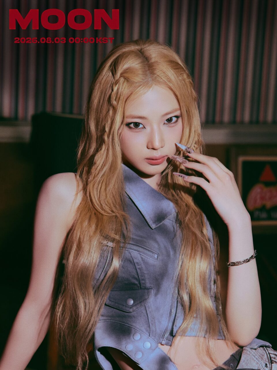 베이비몬스터 루카 미니 3집 수록곡 'MOON' 비쥬얼 포토