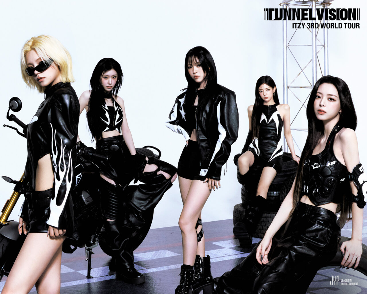 있지 세 번째 월드투어 'TUNNEL VISION'