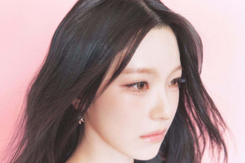 프로미스나인 백지헌 정규 2집 'Glow ME' #2 Vitamin 콘셉트 포토