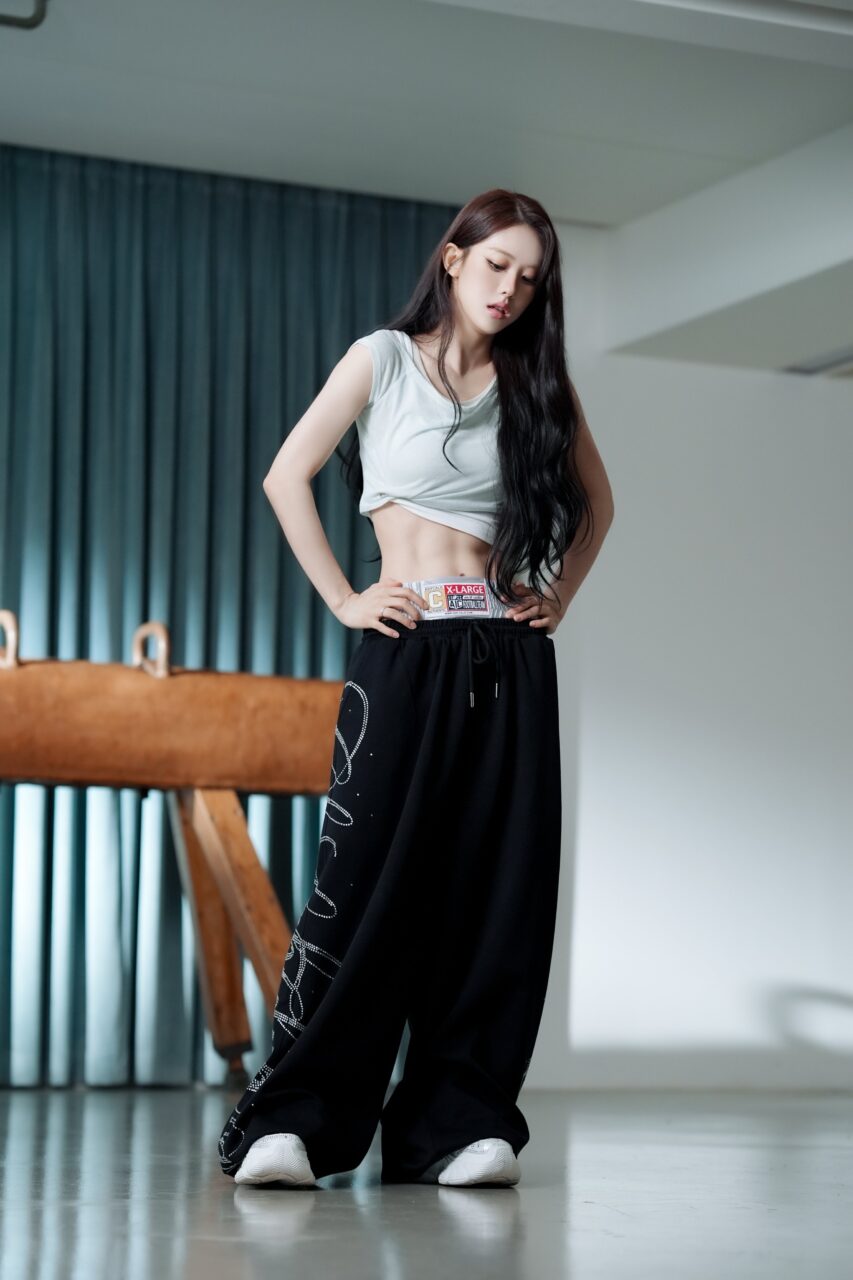 아이칠린 제이 주니 디지털 싱글 'Look At Me!' #2 콘셉트 포토