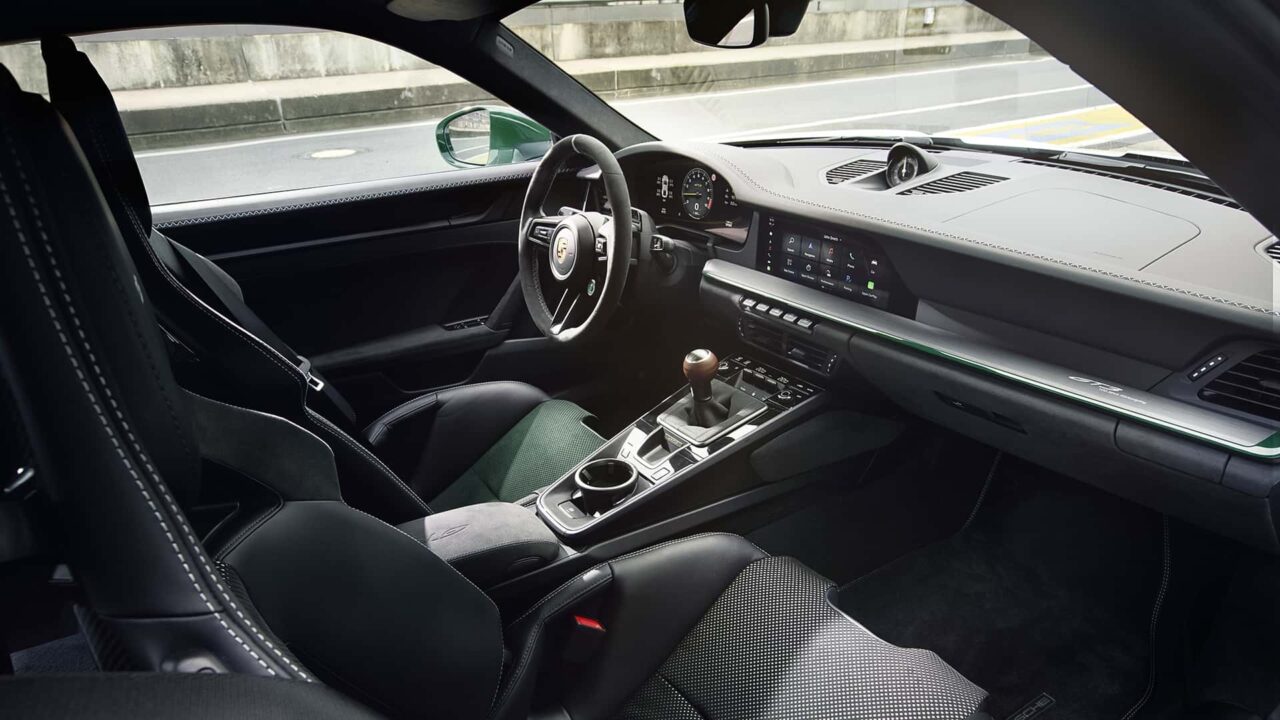 뉘르부르크링 100주년 기념 911 GT3 한정판