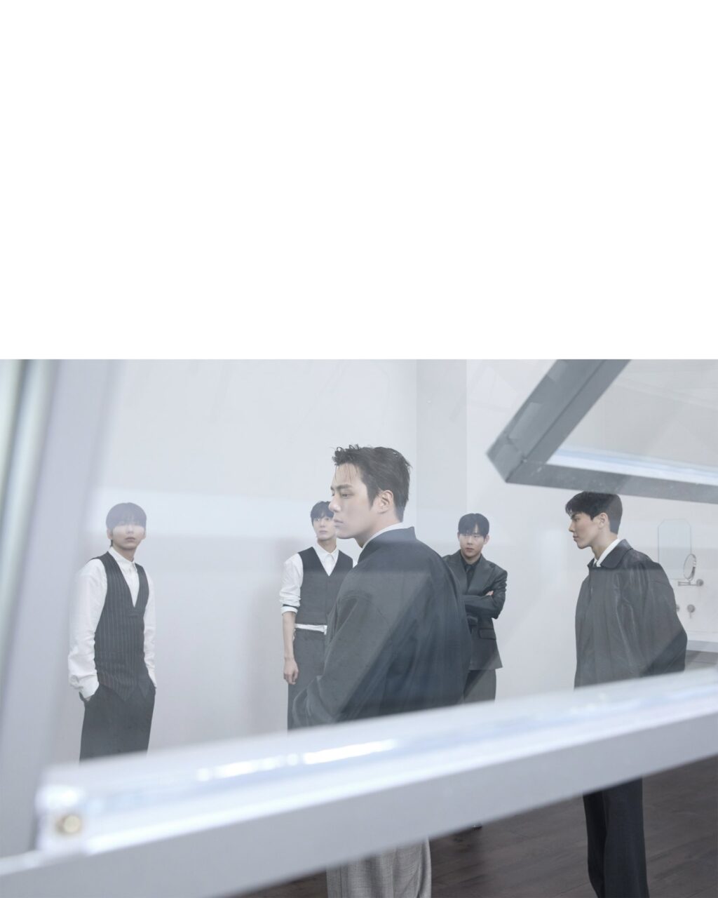 몬스타엑스 EP 'The Phase' #3 REFINED 콘셉트 포토