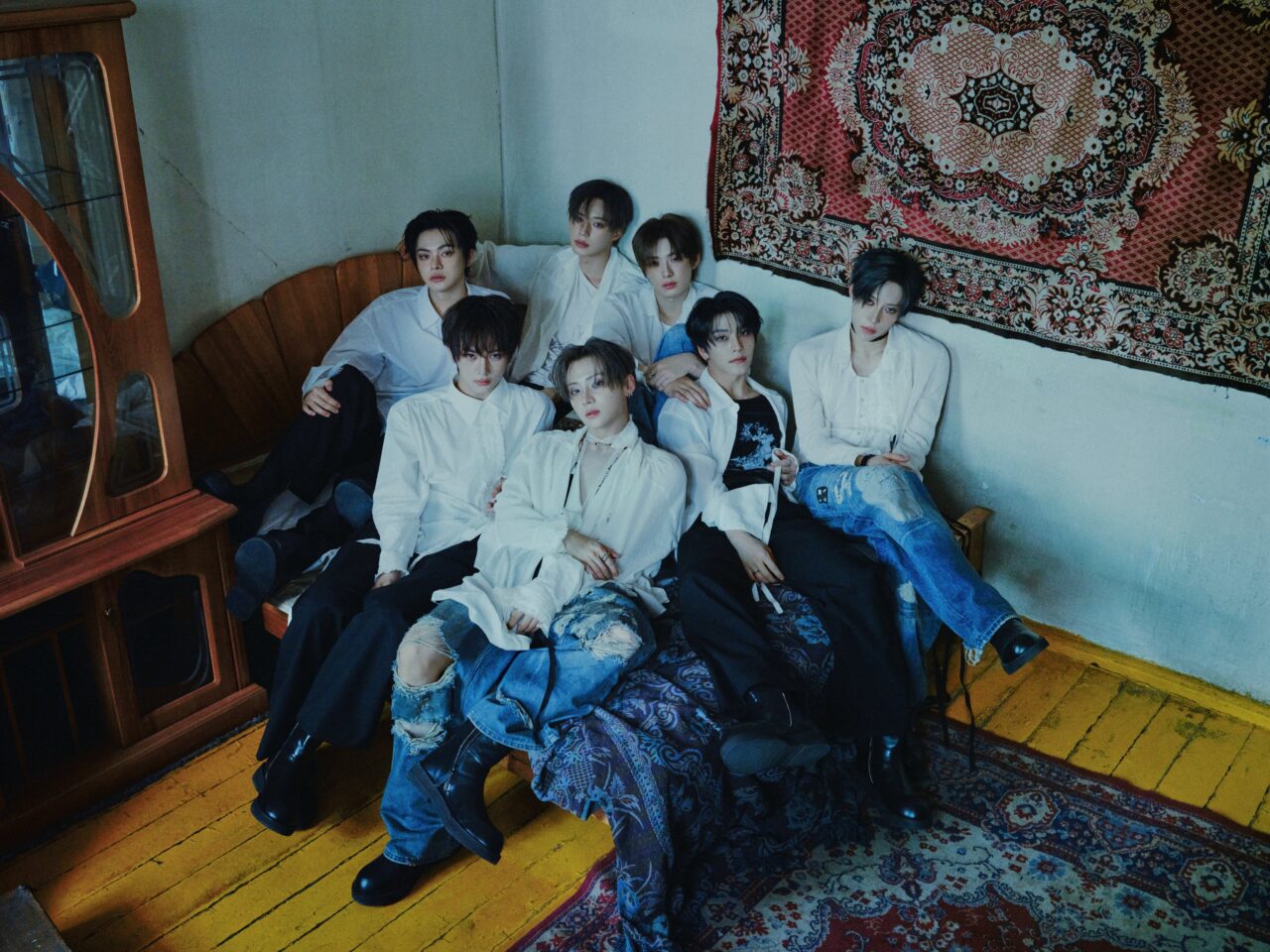 알파드라이브원 미니 2집 'UNBREAKABLE：少年BEAST' 콘셉트 포토