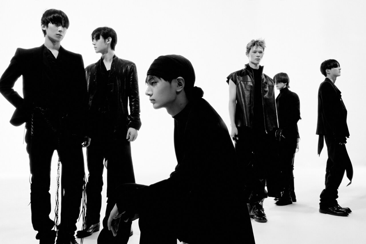 엔하이픈 미니 8집 'THE SIN：BLISS' 메인 비주얼 #2 콘셉트 포토