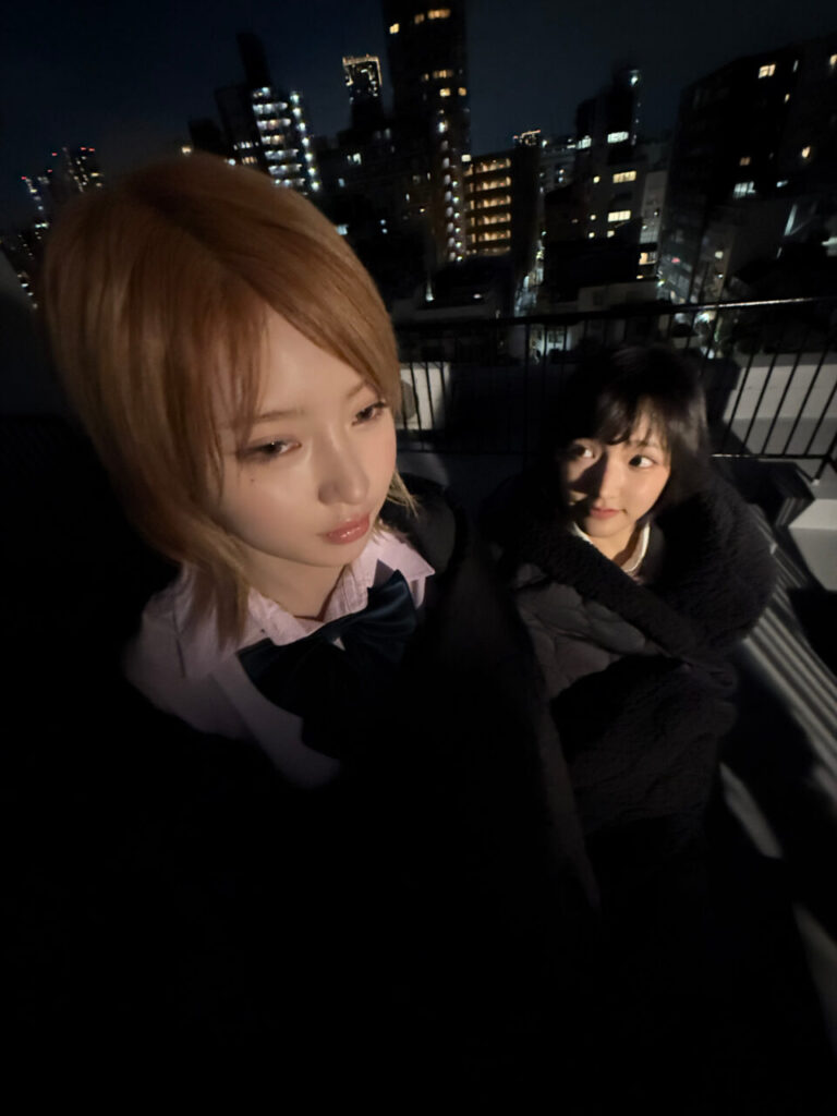 키키 EP 3집 'WhyKiiiKiii' #4 Blue Hour 콘셉트 포토