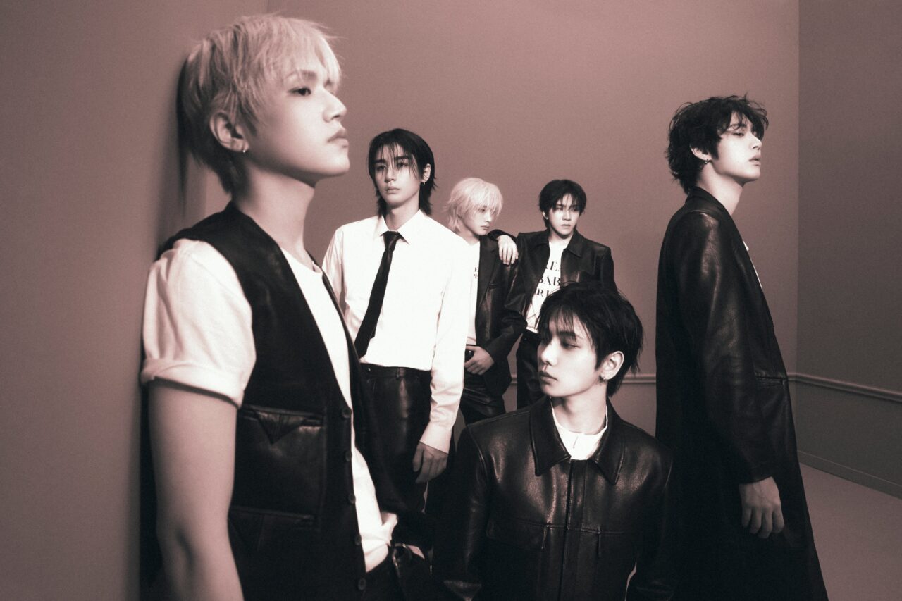 보이넥스트도어 정규 1집 리패키지 'HOME：DELUXE' #3 SPARK 콘셉트 포토