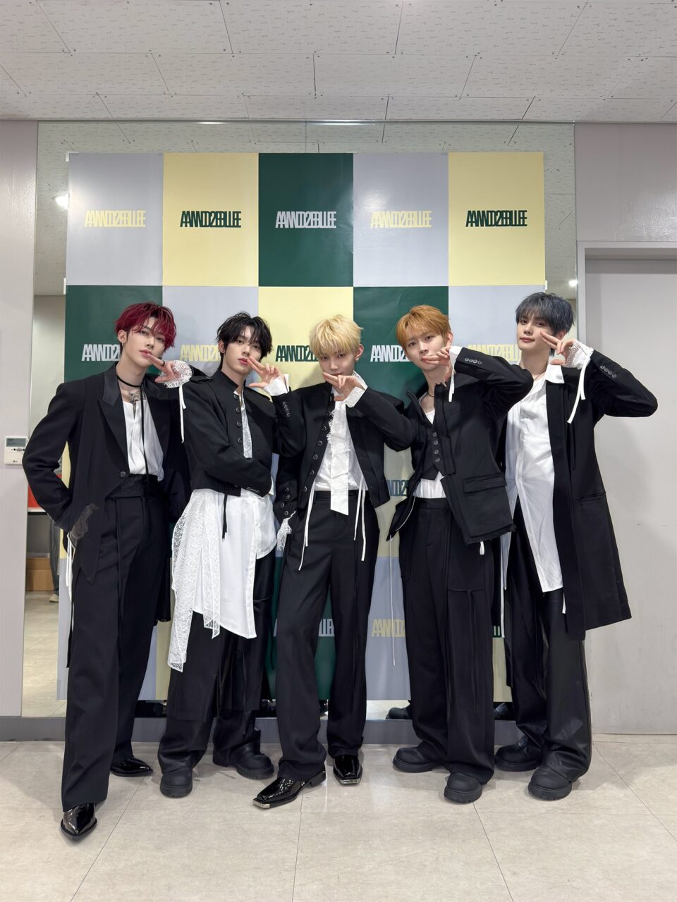 앤더블 컴백 쇼케이스
